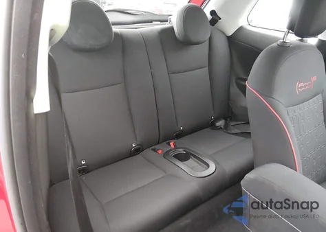 2024 Fiat 500E Inspi(Red) Fwd z USA, uszkodzony, nr VIN ZFAFFAA46RX209061